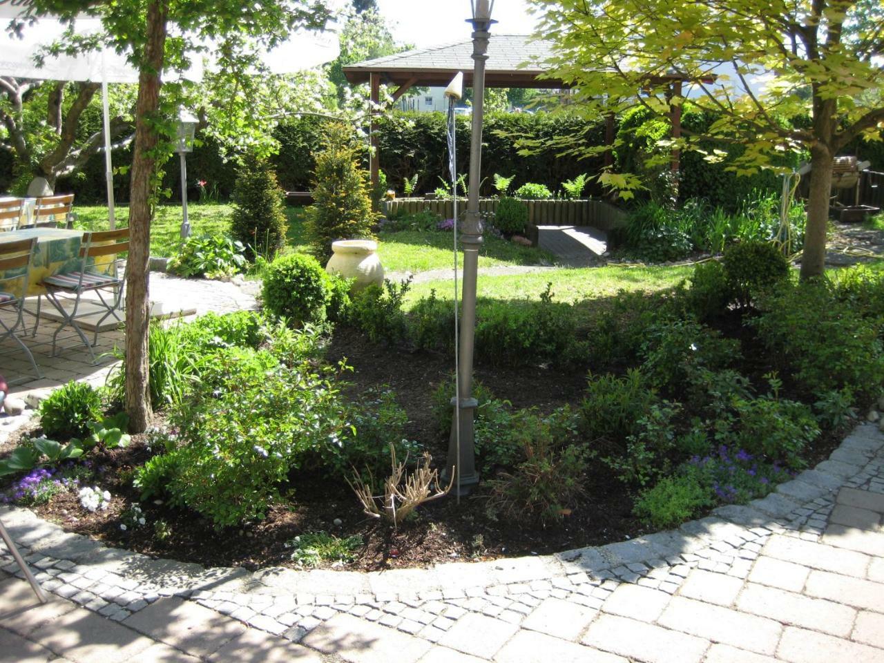Hotel Rauch Ettringen  Extérieur photo
